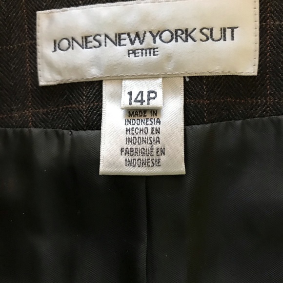 Jones New York two piece suit - Picture 4 of 6